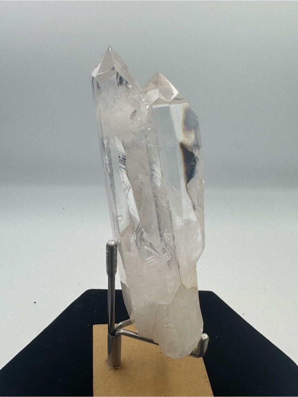 Clear Quartz Twins (Brazil) - Picture 5 of 6